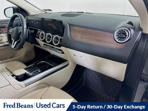 Used 2023 Mercedes-Benz GLA 250 4MATIC image 29