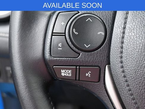 Used 2016 Toyota RAV4 XLE AWD/4WD image 17