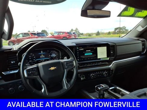 Certified 2022 Chevrolet Silverado 1500 LT w/ Protection Package AWD/4WD image 12