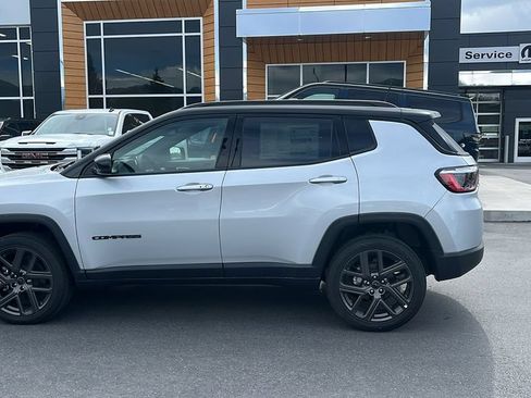 New 2026 Jeep Compass Limited AWD/4WD image 8