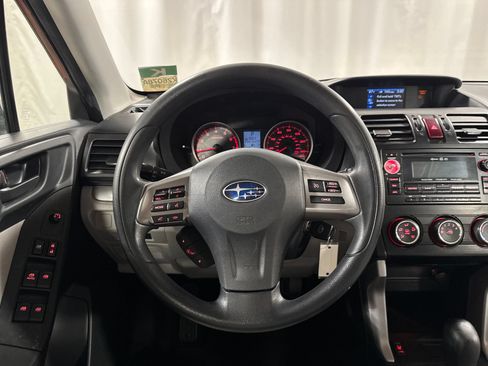 Used 2014 Subaru Forester 2.5i Premium w/ Popular Package #1 AWD/4WD image 19