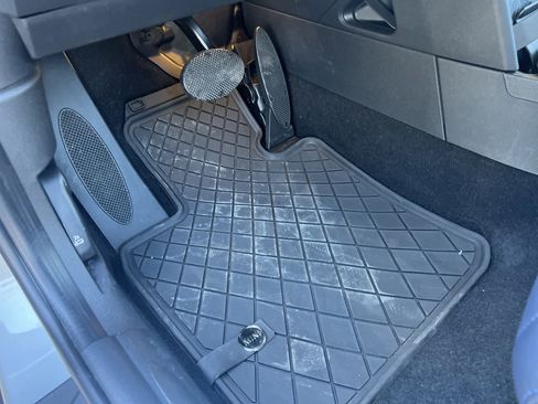 Certified 2025 MINI Cooper S image 17