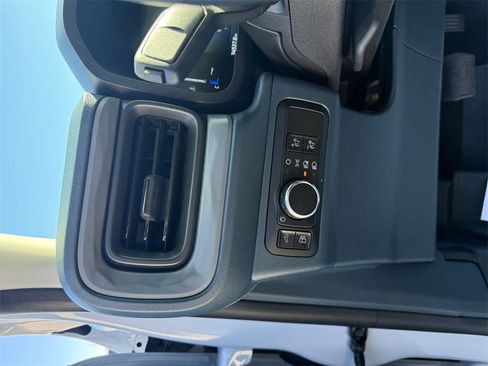 Used 2025 Ford Maverick XL image 19