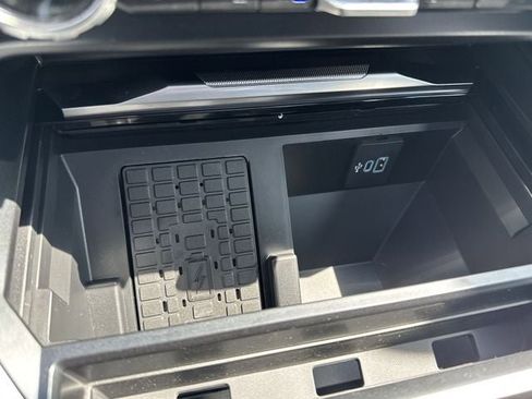 New 2026 Ford F350 Platinum w/ FX4 Off-Road Package image 28