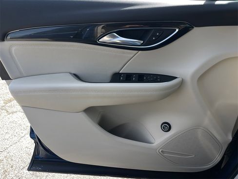 Used 2022 Buick Envision Preferred image 18