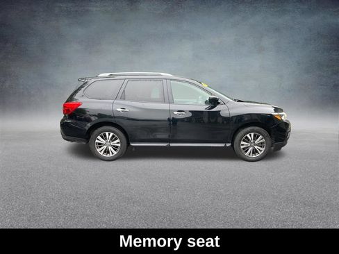 Used 2020 Nissan Pathfinder SL AWD/4WD image 7