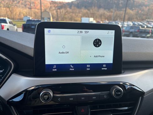 Used 2022 Ford Escape SEL image 15