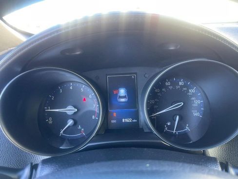 Used 2018 Toyota C-HR XLE image 21