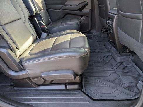 Used 2023 Chevrolet Traverse High Country w/ LPO, Floor Liner Package image 20