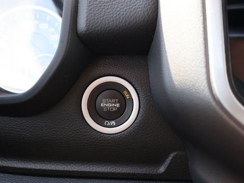 Used 2022 RAM 1500 Big Horn AWD/4WD image 18
