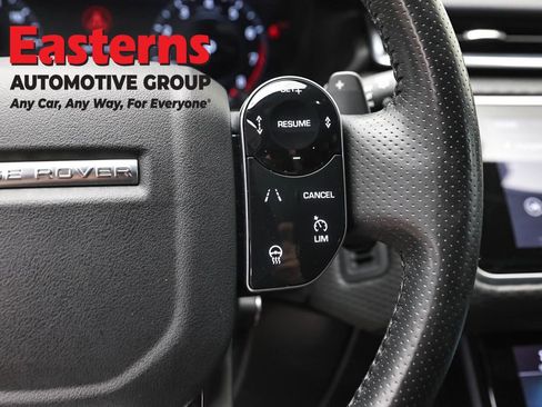 Used 2019 Land Rover Range Rover Velar S AWD/4WD image 16
