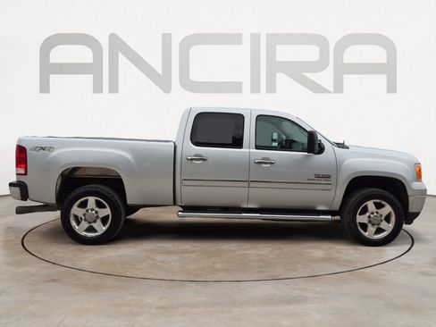 Used 2014 GMC Sierra 2500 SLE w/ Texas Edition image 11