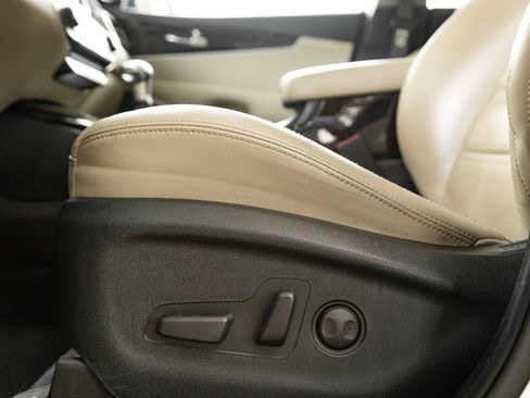 Used 2020 Kia Sorento EX FWD image 22