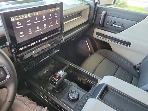 Used 2026 GMC Hummer EV SUV image 15