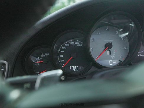 Used 2017 Porsche 911 Carrera S image 40