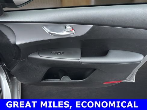 Used 2024 Kia Forte LXS image 21
