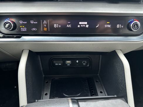 Used 2023 Kia Sportage EX image 43