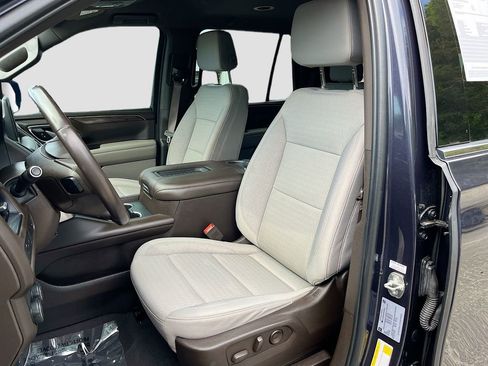 Used 2023 Chevrolet Tahoe LS RWD image 15