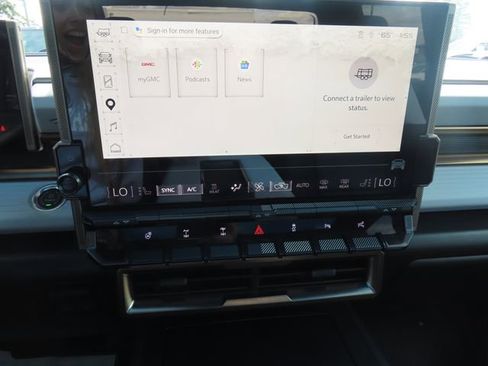 Used 2024 GMC Hummer EV 3X w/ Battery Pack, 24 Module Pack AWD/4WD image 35
