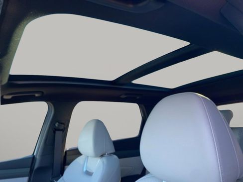 New 2026 Hyundai Tucson Limited image 16