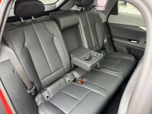 New 2025 Cadillac Optiq Sport 2 w/ LPO, Floor Liner Package image 27