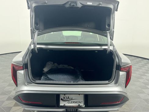 New 2025 Kia K4 LXS image 34