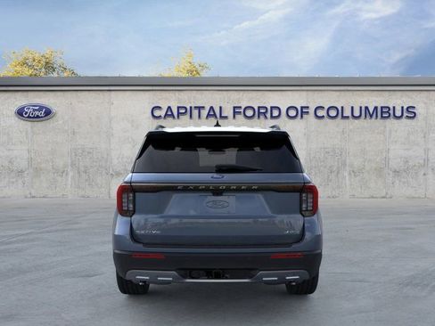 New 2026 Ford Explorer Active w/ Active Comfort Package image 7