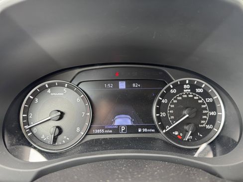 Used 2022 INFINITI QX50 Essential image 17