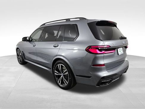 Used 2025 BMW X7 M60i AWD/4WD image 5