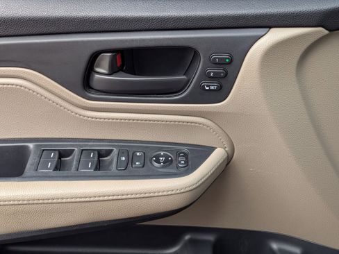 Used 2020 Honda Odyssey EX-L image 12
