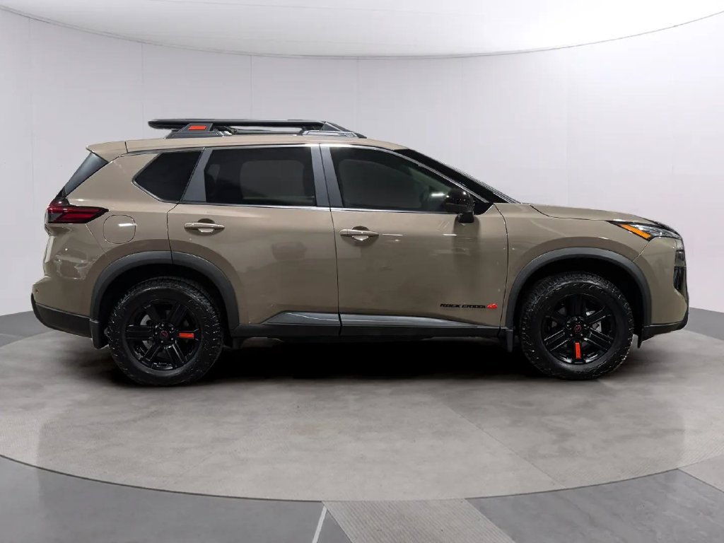 Used 2026 Nissan Rogue SV w/ Rock Creek Premium Package AWD/4WD image 2