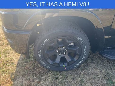 New 2026 RAM 1500 4x4 Crew Cab image 4