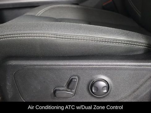 Used 2023 RAM 1500 Big Horn AWD/4WD image 23