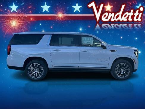 New 2026 GMC Yukon XL Denali image 4
