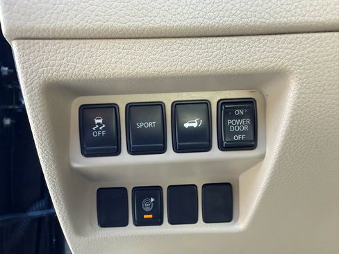 Used 2014 Nissan Rogue SL w/ SL Premium Package image 25