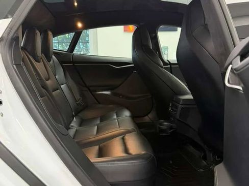 Used 2020 Tesla Model S Long Range AWD/4WD image 8