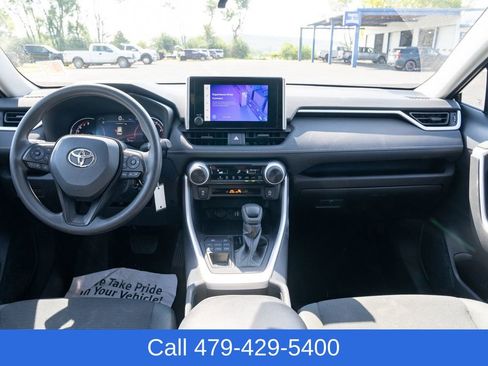 Used 2024 Toyota RAV4 LE image 29