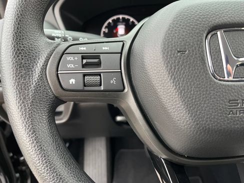 Certified 2026 Honda HR-V LX image 20