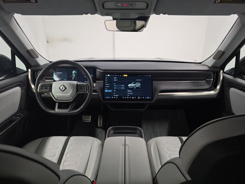 Used 2024 Rivian R1S Adventure AWD/4WD image 27