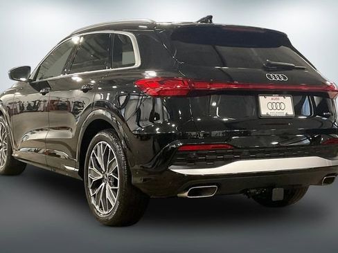 Used 2025 Audi Q5 Prestige AWD/4WD image 12