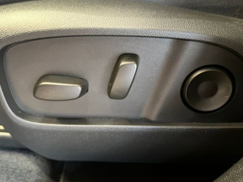 Used 2026 Chevrolet Equinox RS w/ LPO, Floor Liner Package AWD/4WD image 31