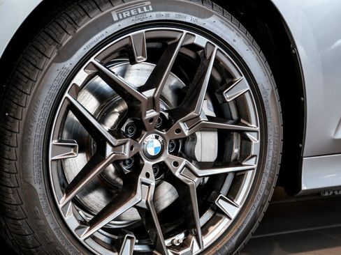 New 2026 BMW 330i xDrive Sedan w/ Convenience Package image 5