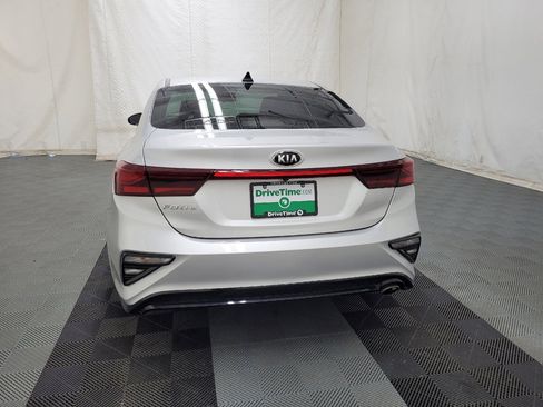 Used 2020 Kia Forte LXS FWD image 6