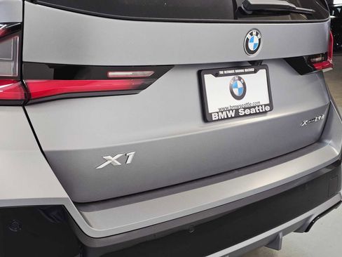 New 2025 BMW X1 xDrive28i image 7