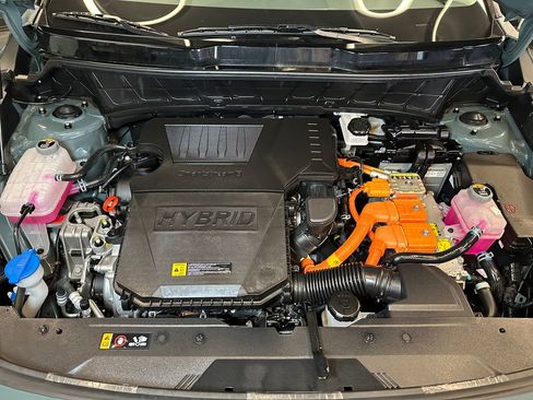 Used 2024 Kia Niro FWD image 24