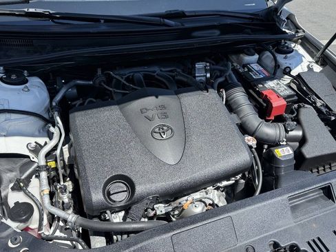 Used 2019 Toyota Avalon XLE w/ Carpet Mat Package FWD image 21