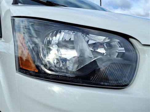 Used 2024 Ford Transit 250 Base w/ Exterior Upgrade Package image 15