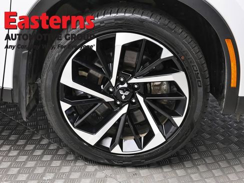 Used 2024 Mitsubishi Outlander SE AWD/4WD image 30