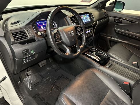Certified 2022 Honda Passport Elite image 24