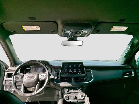 Used 2021 GMC Yukon AT4 w/ LPO, Illumination Package AWD/4WD image 21